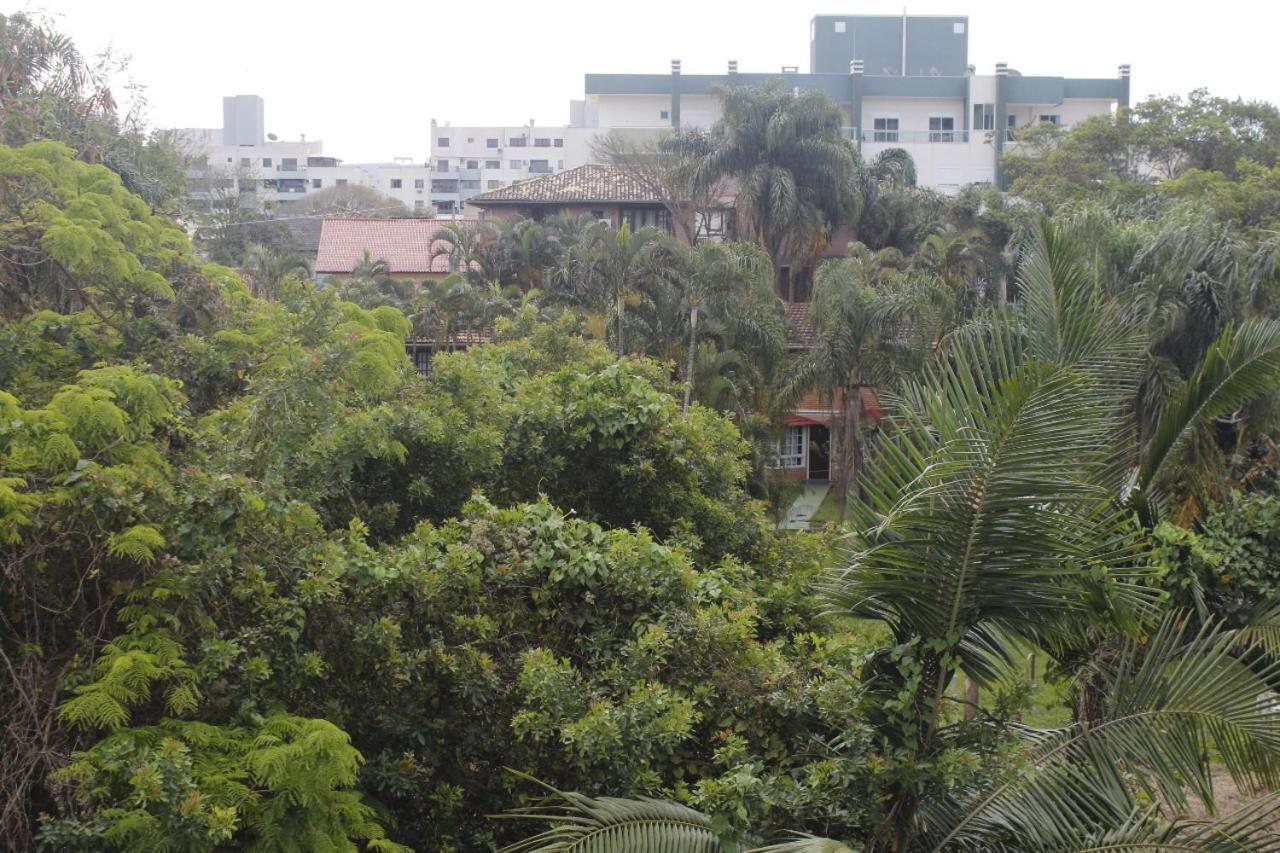 Apartamento Inteiro 3 Quartos No Condominio Solar Das Bromelias Bombinhas Exterior photo